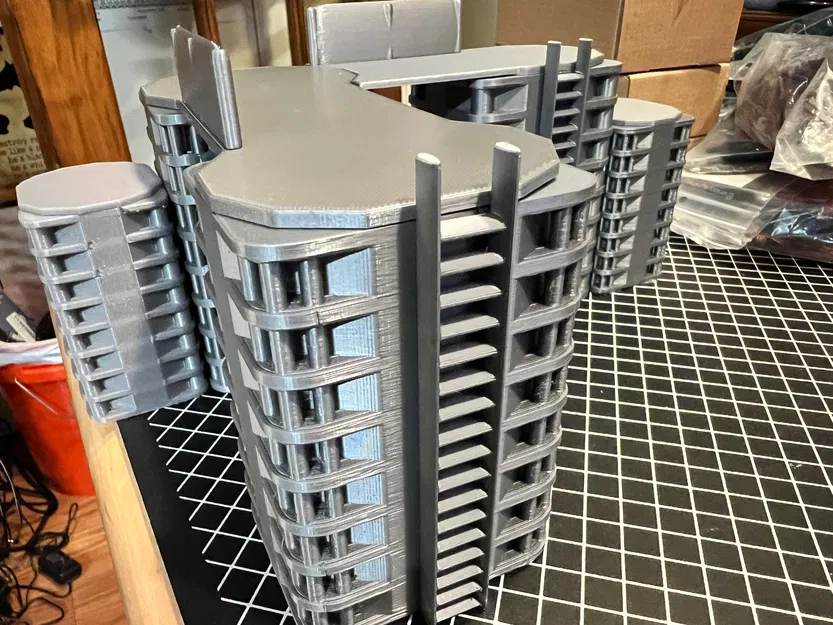 Lan Can Container V - Image 9