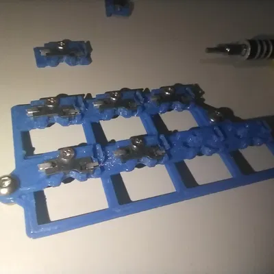 Khay giữ socket hot-swap Outemu