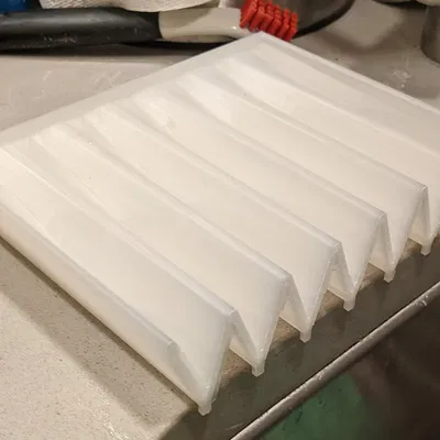 Khay Thoát Nước Gợn Sóng - Parametric