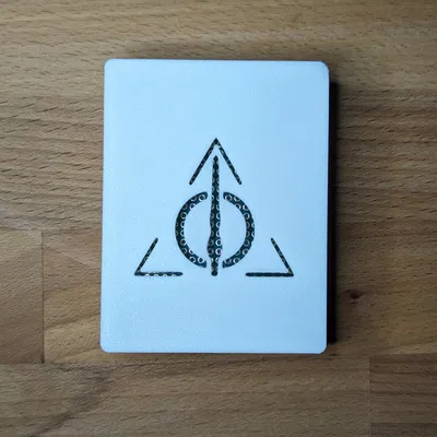 Hộp Dự Án Bảo Vệ Thánh Giá Tử Thần