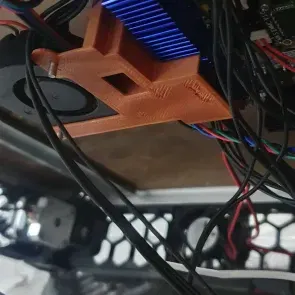 Giá Đỡ Quạt Cho MKS Skipr