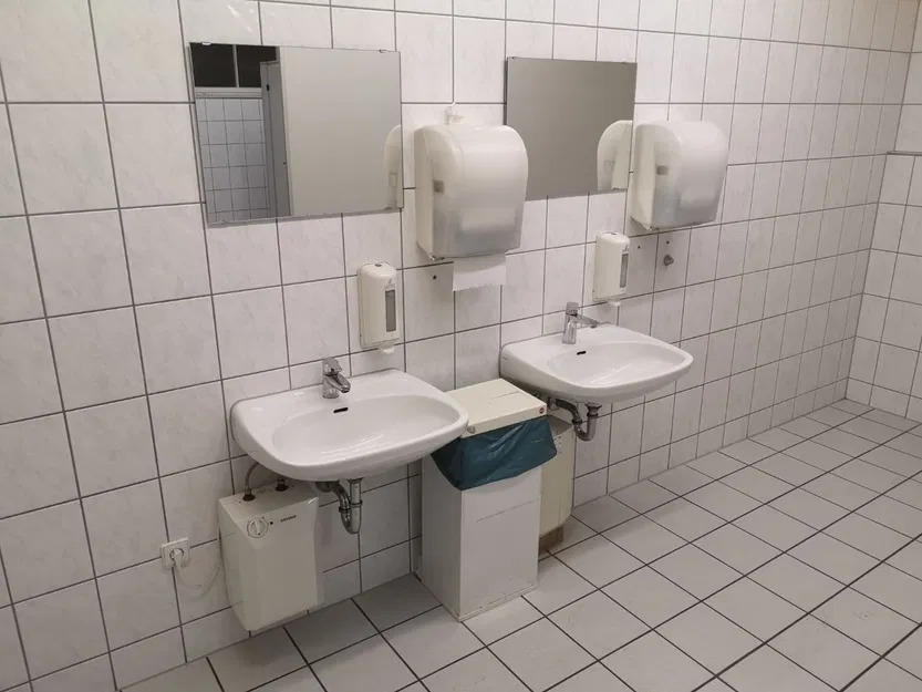 Datenklo - Nhà vệ sinh dữ liệu RJ45 độc đáo - Image 6