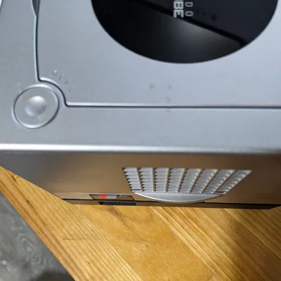 Chỗ gắn thẻ nhớ SD2SP2 cho Gamecube