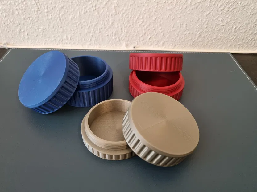 Hộp Đựng Nắp Vặn - Image 1