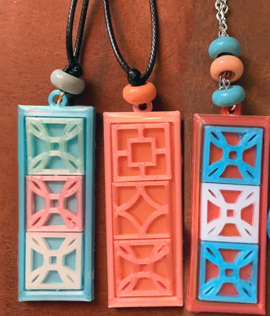 Gạch Thông Gió & Mặt Dây Chuyền Tí Hon - Image 2