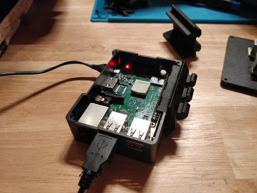 Giá đỡ Raspberry Pi 3 cho vỏ Akasa A-RA03-M1B trên Prusa MK3 & MK3S - Image 4