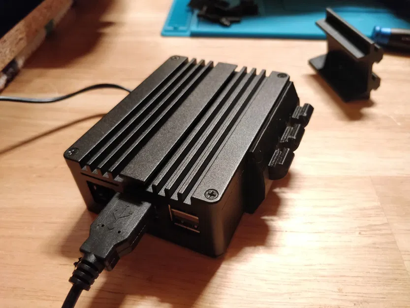 Giá đỡ Raspberry Pi 3 cho vỏ Akasa A-RA03-M1B trên Prusa MK3 & MK3S - Image 5