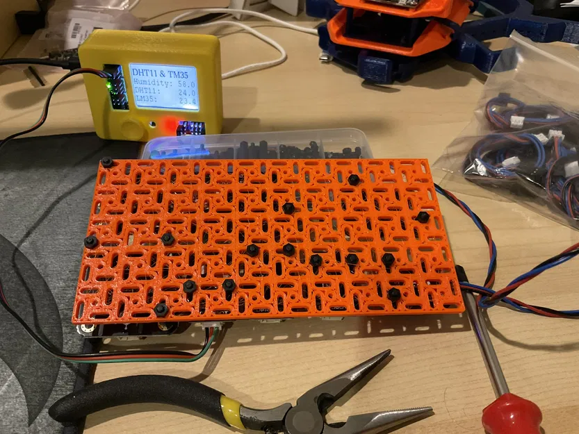 Khung Gắn PCB Lưới 0.1 inch Tùy Chỉnh - Image 2