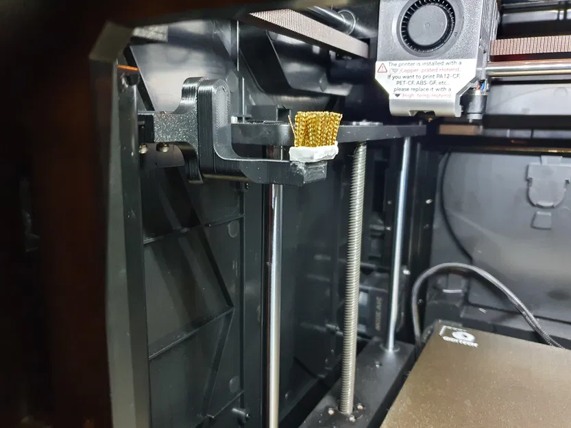 Giá giữ cọ rửa béc phun QIDI X-Max 3 - Image 1