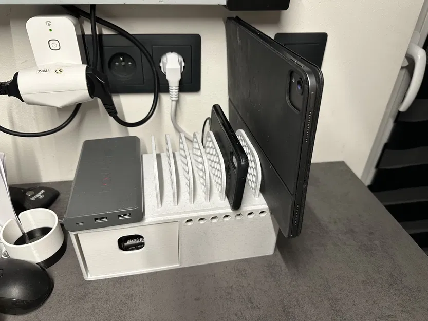 Trạm sạc "Charging station" - Image 2