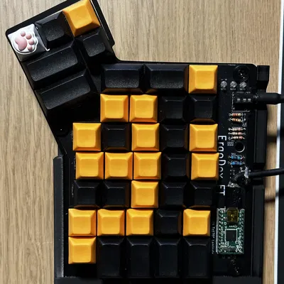 Giá đỡ bàn phím Ergodox Ez tự làm nghiêng 10° & 20°