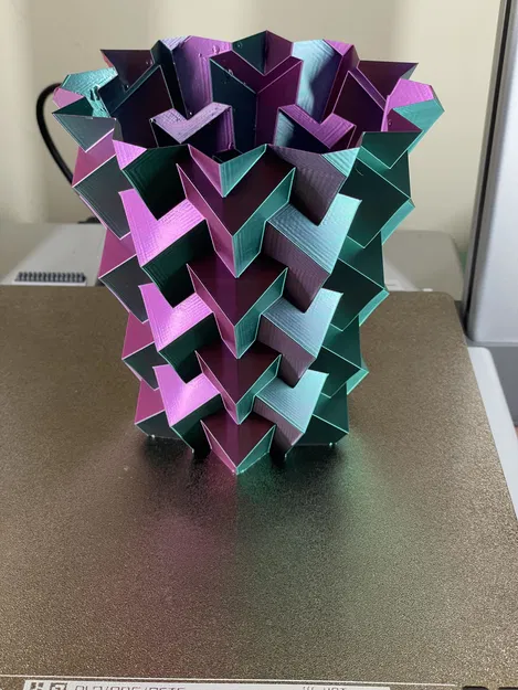 Chậu hoa hình học đơn giản - Image 2