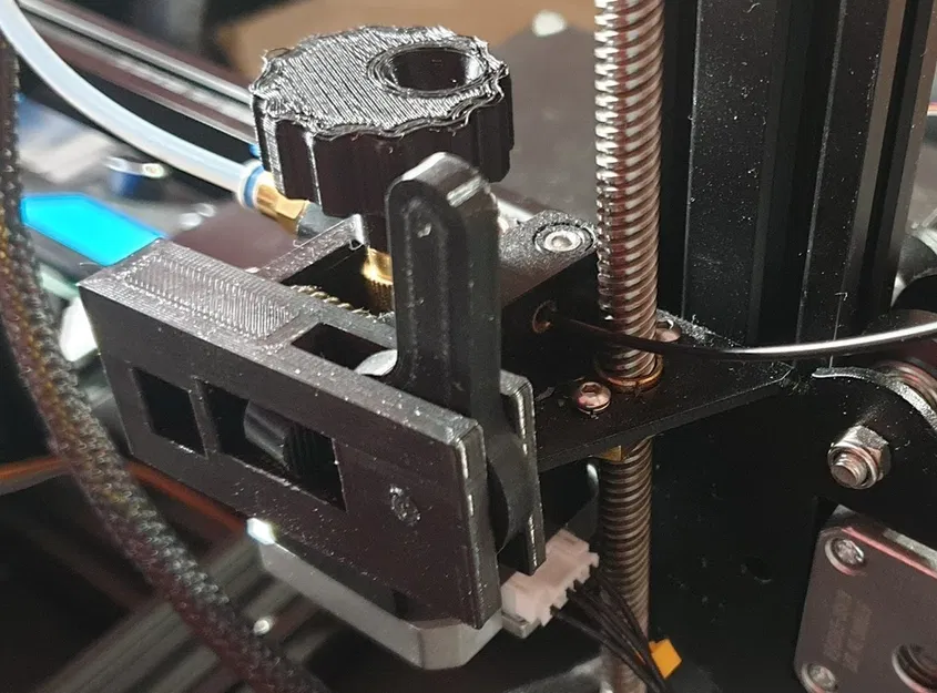 Khóa tay đòn máy đùn Ender 3 - Image 1
