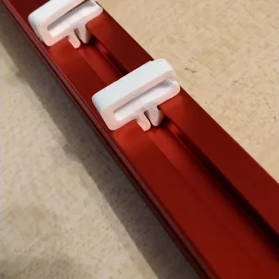 Kẹp cáp cho thanh nhôm 2020