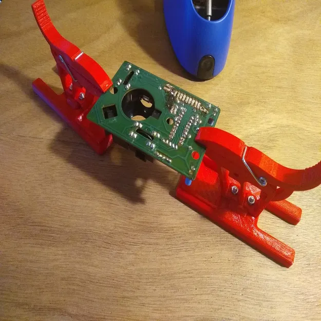 Tay đỡ thứ ba để hàn / Lötgnu, bản remix - Image 4