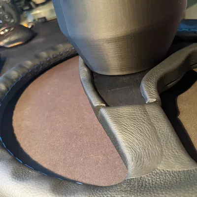 Nắp chụp trục lái MOMO 2006 (BMW E30)