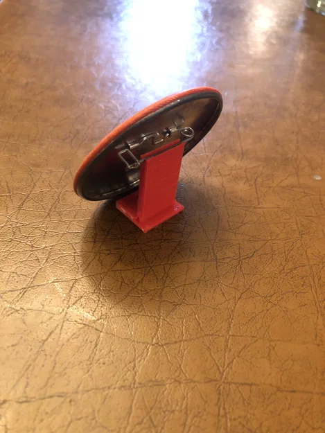 Đế Cắm Pin - Image 1