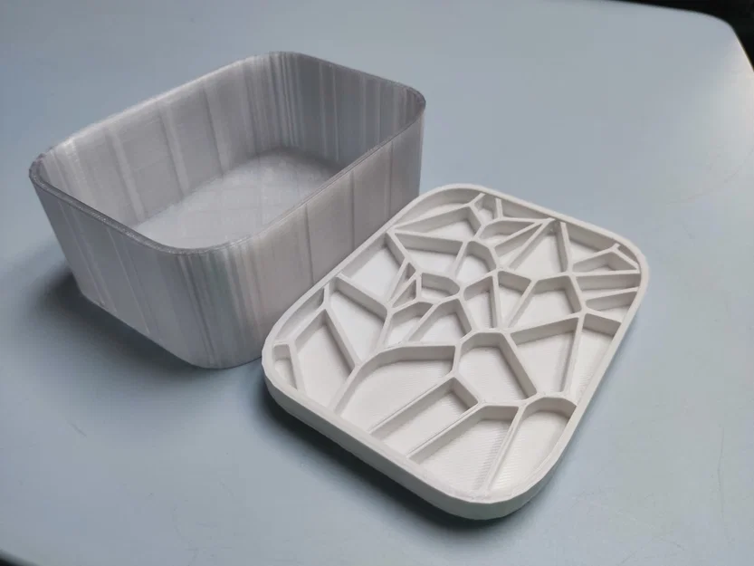 Hộp đựng bơ Voronoi - Image 1