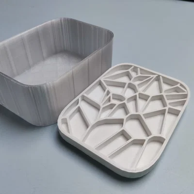 Hộp đựng bơ Voronoi