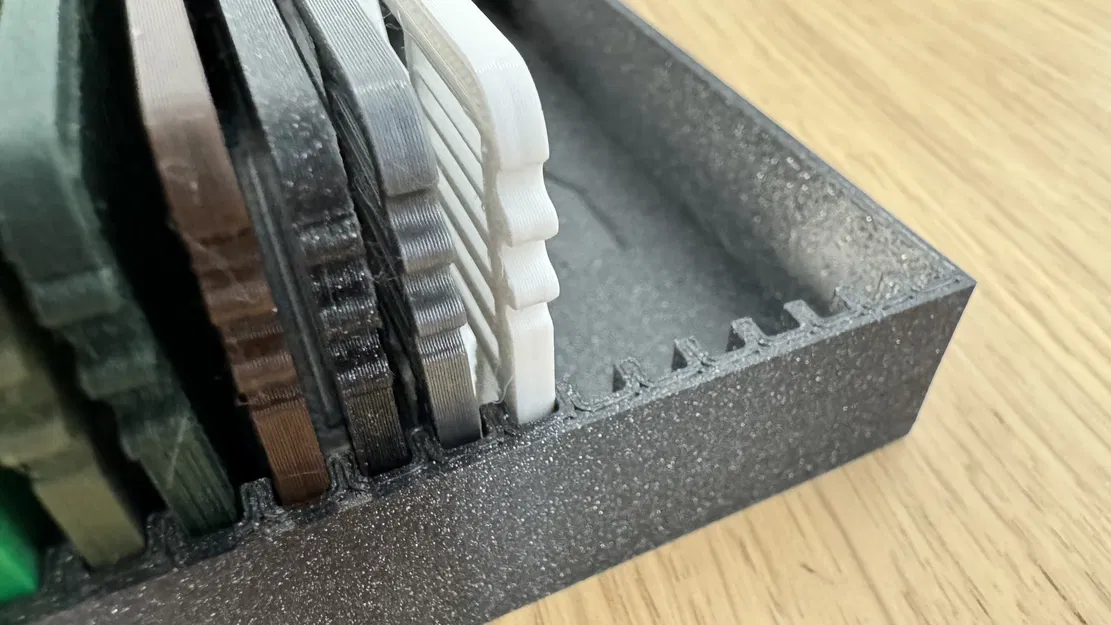 Hộp đựng Filament Swatch - Image 2