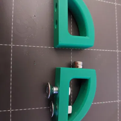 Tay nắm cửa có khóa nam châm