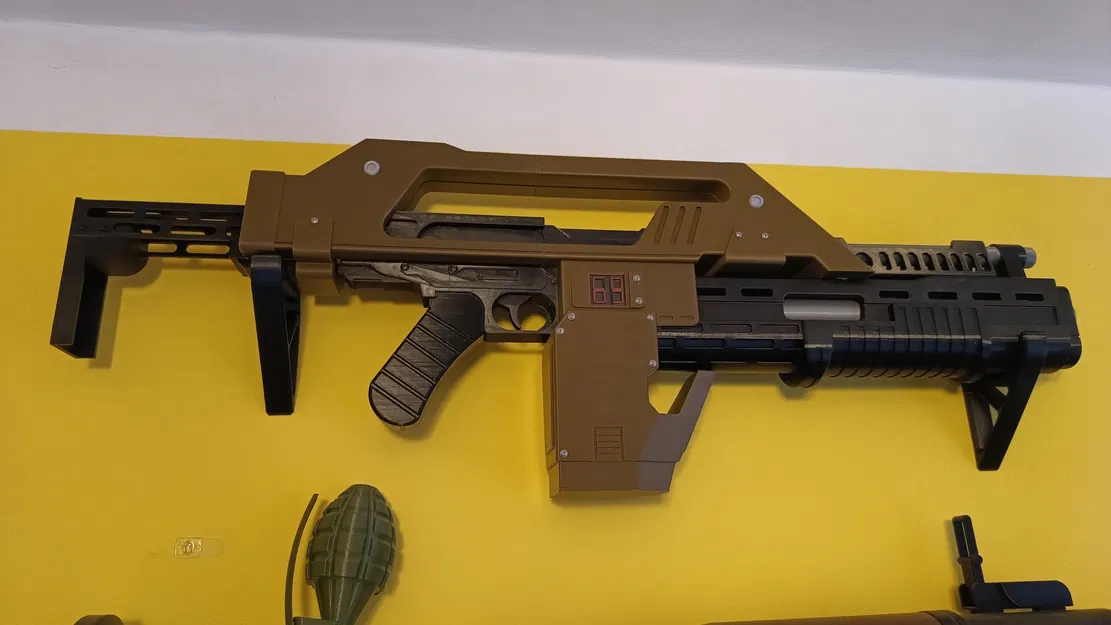 Giá Treo Tường Súng Phun M41a Trong Phim Aliens - Image 1