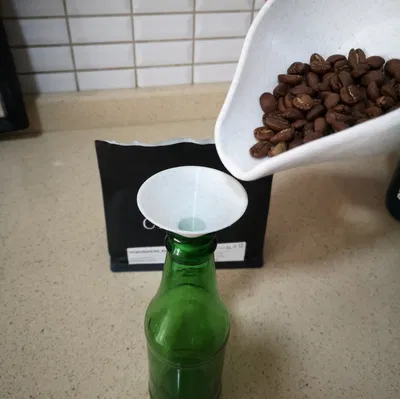 Phễu Đổ Cà Phê