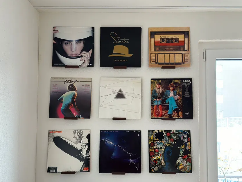 Kệ Treo Đĩa Vinyl - Image 1