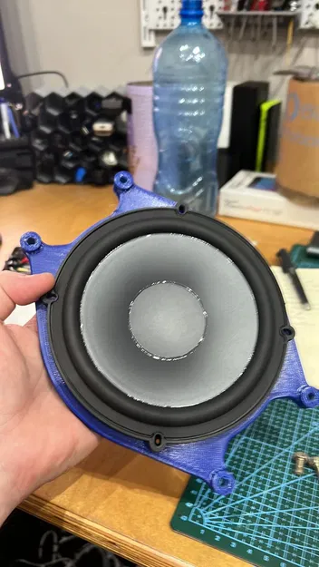 Adapter Loa Sau Cho Xe Jimny - Image 1