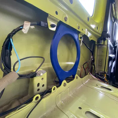 Adapter Loa Sau Cho Xe Jimny