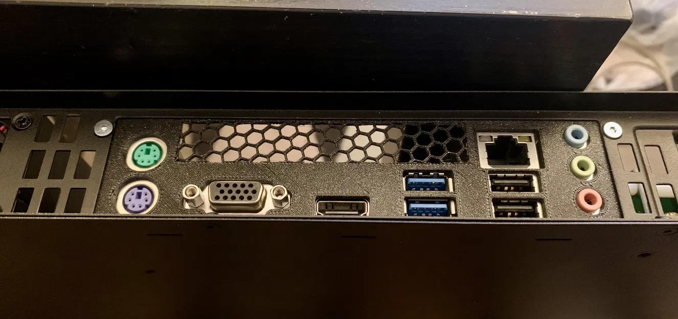 Tấm chắn I/O cho Barracuda Web Filter 310 cho Mainboard Gigabyte H110M-H - Image 1