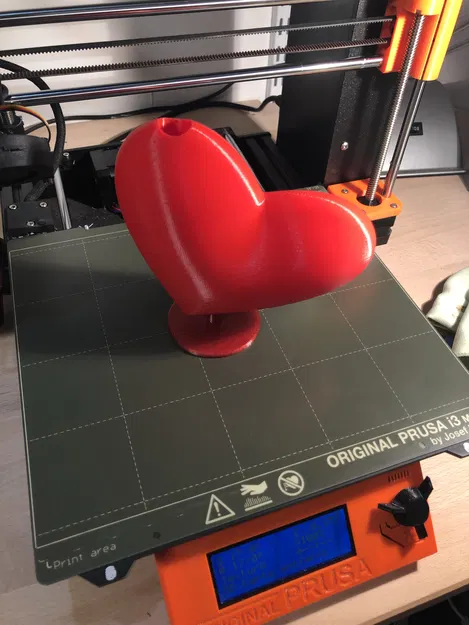 Trái tim bự cắm hoa hoặc bút - Image 3