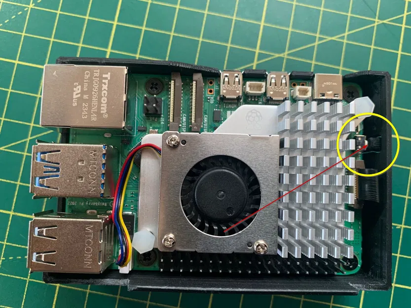 Vỏ Case Raspberry Pi 5 cho Pimoroni NVMe SSD Base v2 - Image 1