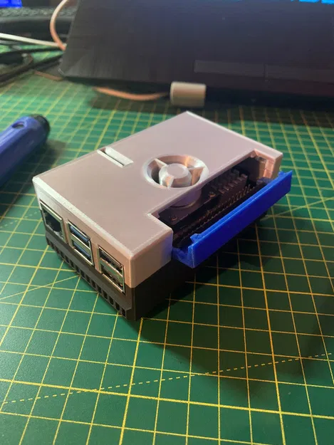 Vỏ Case Raspberry Pi 5 cho Pimoroni NVMe SSD Base v2 - Image 3