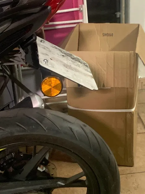 Giá Đỡ Biển Số Xe Benelli BN 125 - Image 1