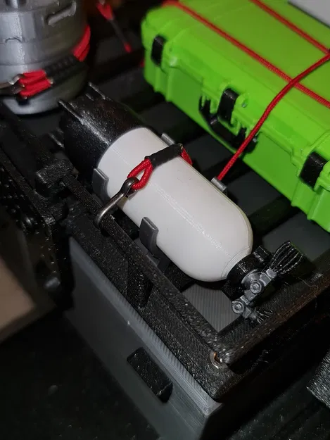 Giá Đỡ Bình Dưỡng Khí Tỉ Lệ 1/10 - Image 1