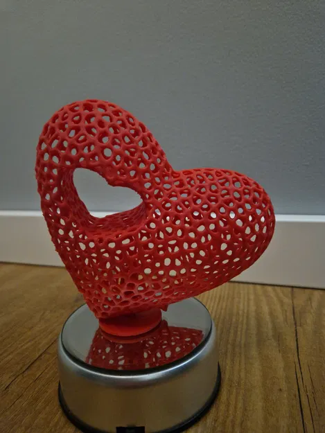 Trái Tim Valentine Trong Trái Tim Phong Cách Voronoi - Image 2