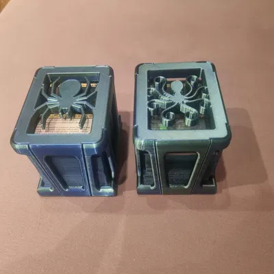 Hộp đựng bài MTG Commander - 4 phiên bản