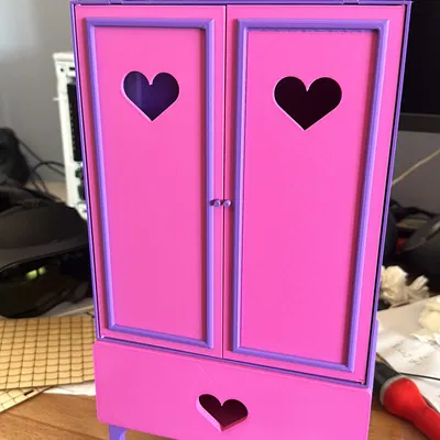 Tủ quần áo búp bê Barbie