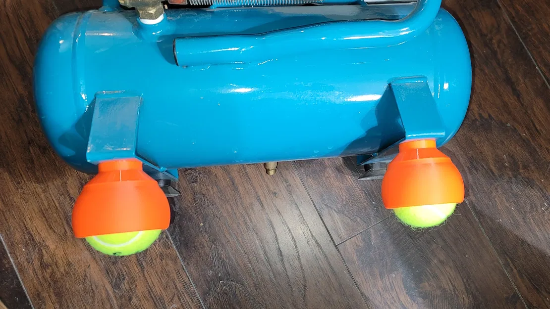 Chân đế máy nén khí Makita MAC700 với bóng tennis Penn Championship - Image 2