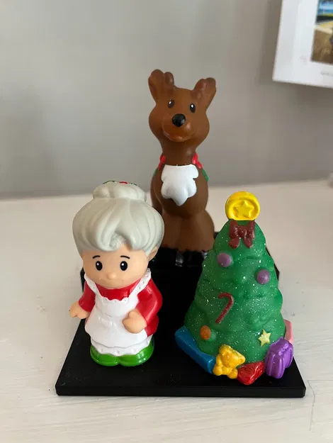 Giá Đỡ Trưng Bày Khán Đài Little People - Image 3