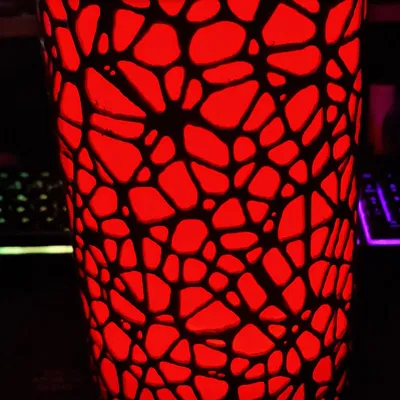 Mẫu Đèn Voronoi DIY với LED