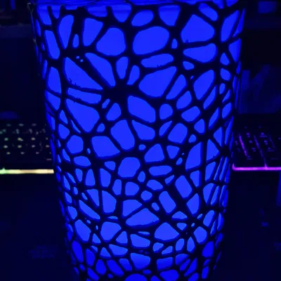 Mẫu Đèn Voronoi DIY với LED