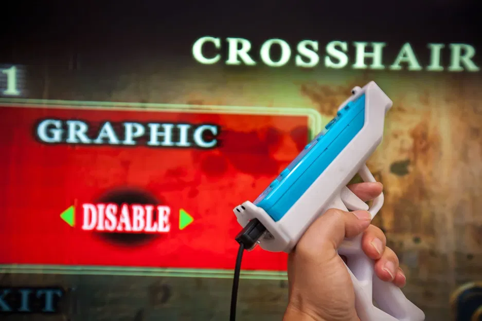 Súng Đèn Wii Remote Kèm Ống Ngắm và Lò Xo Cò Súng - Image 1