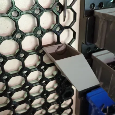 Hộp Đựng Dao Rọc Giấy Nghiêng Cho Multiboard