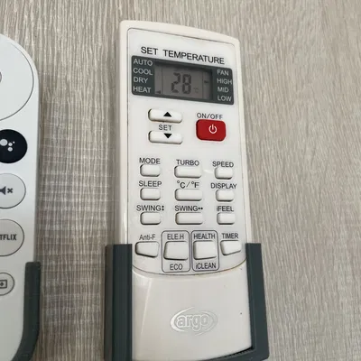Kệ Treo Remote Máy Lạnh Argo