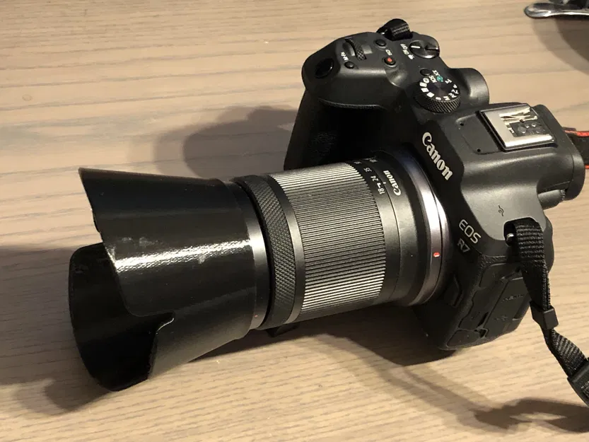 Hood Chống Nắng Cho Ống Kính Canon RF-S 18-150 F3.5-6.3 IS STM - Image 1