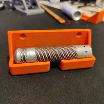 Giá Đỡ Đèn Pin Treo Tường / Pegboard