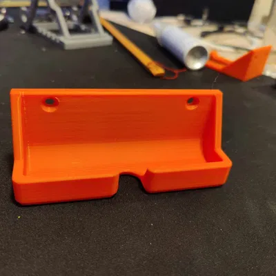 Giá Đỡ Đèn Pin Treo Tường / Pegboard