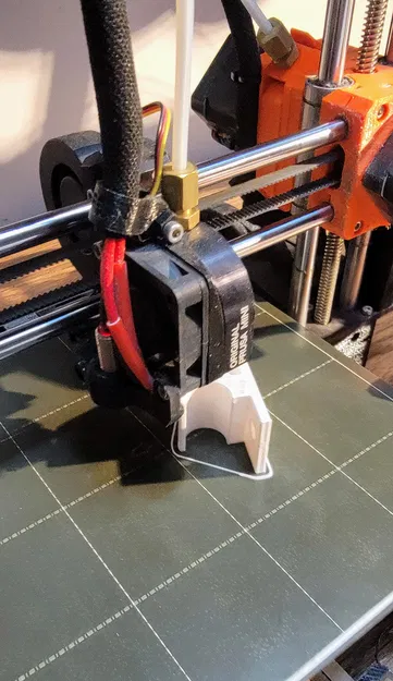 Giá Treo Tường Cho Ghế Bước Cosco - Image 4